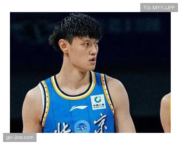 北京锋线曾凡博腰伤复发加手指受伤 回归时间未确定